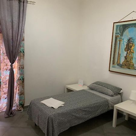 Room Nana' نابولي المظهر الخارجي الصورة